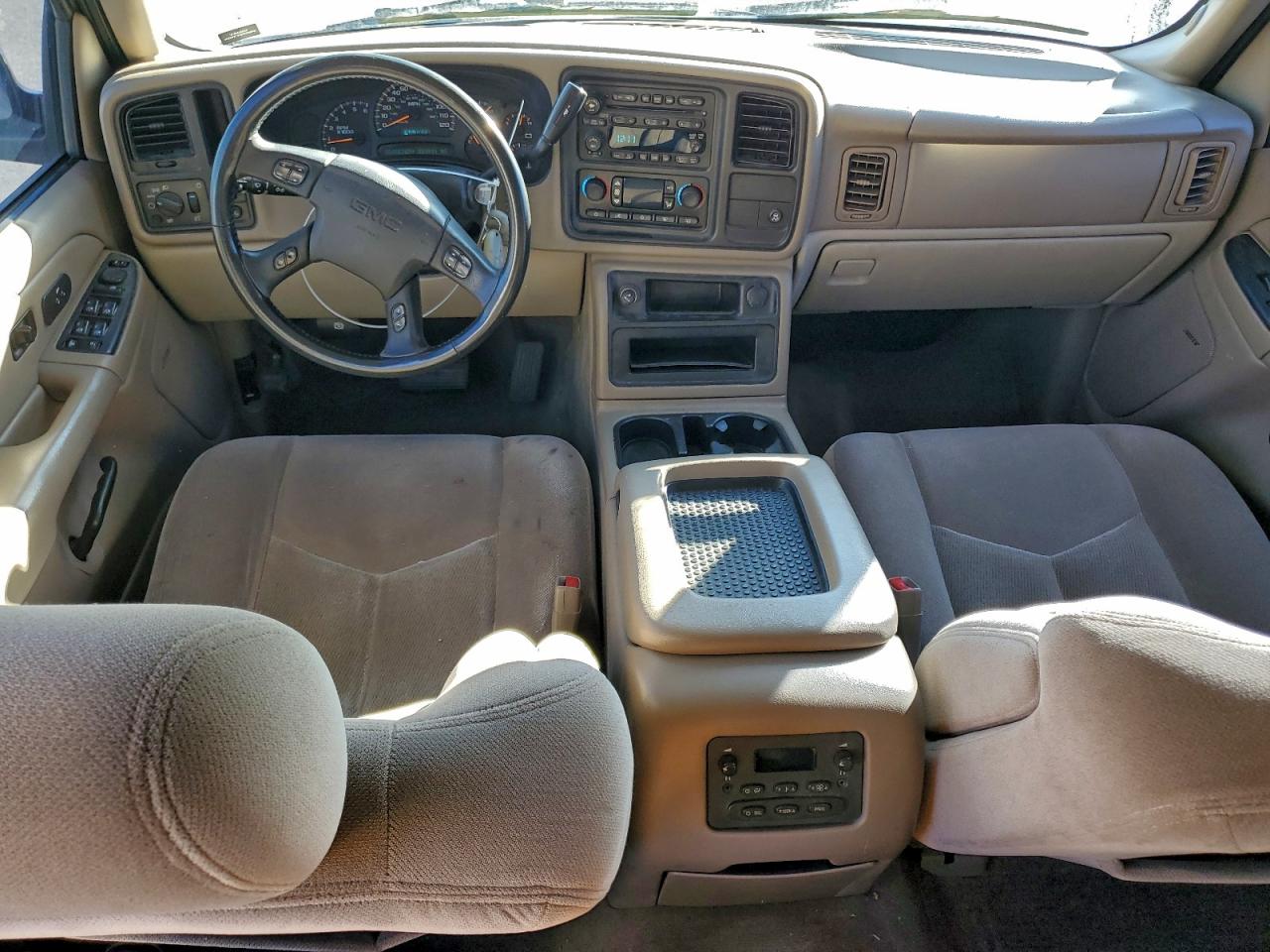 2005 GMC Yukon VIN: 1GKEC13T85J143082 Lot: 93717925