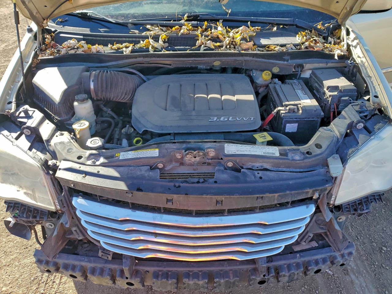 2011 Chrysler Town & Country Touring VIN: 2A4RR5DG1BR798609 Lot: 93852035