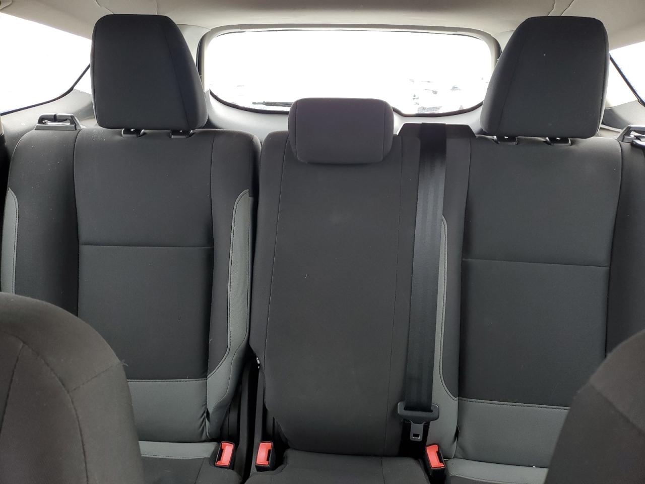 2016 Ford Escape S VIN: 1FMCU0F70GUB51070 Lot: 92471475