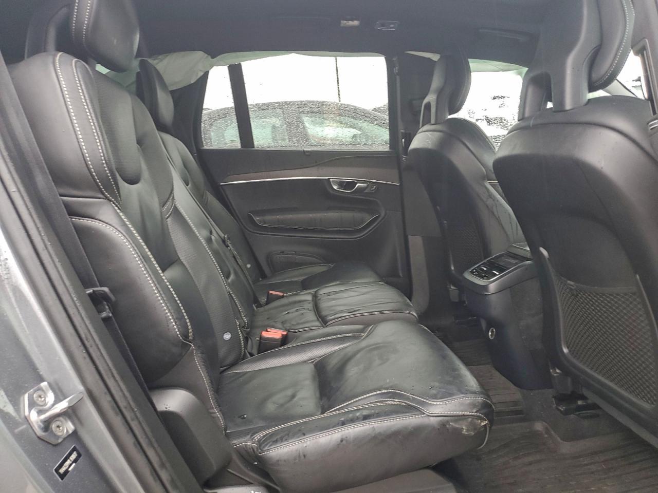 2020 Volvo Xc90 T6 R-Design VIN: YV4A22PM1L1610617 Lot: 93252985