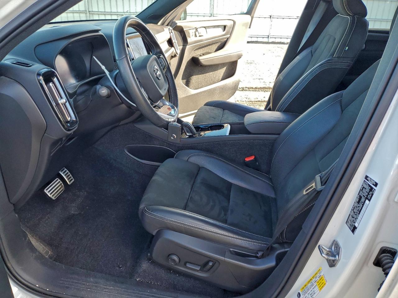 2021 Volvo Xc40 Recharge VIN: YV4ED3UR8M2554608 Lot: 93249345