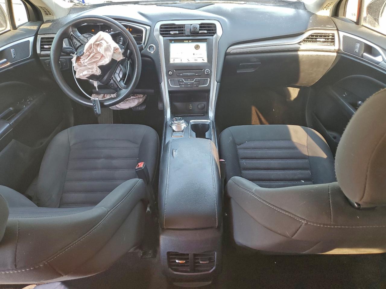 2017 Ford Fusion Se VIN: 3FA6P0H72HR397753 Lot: 91208905