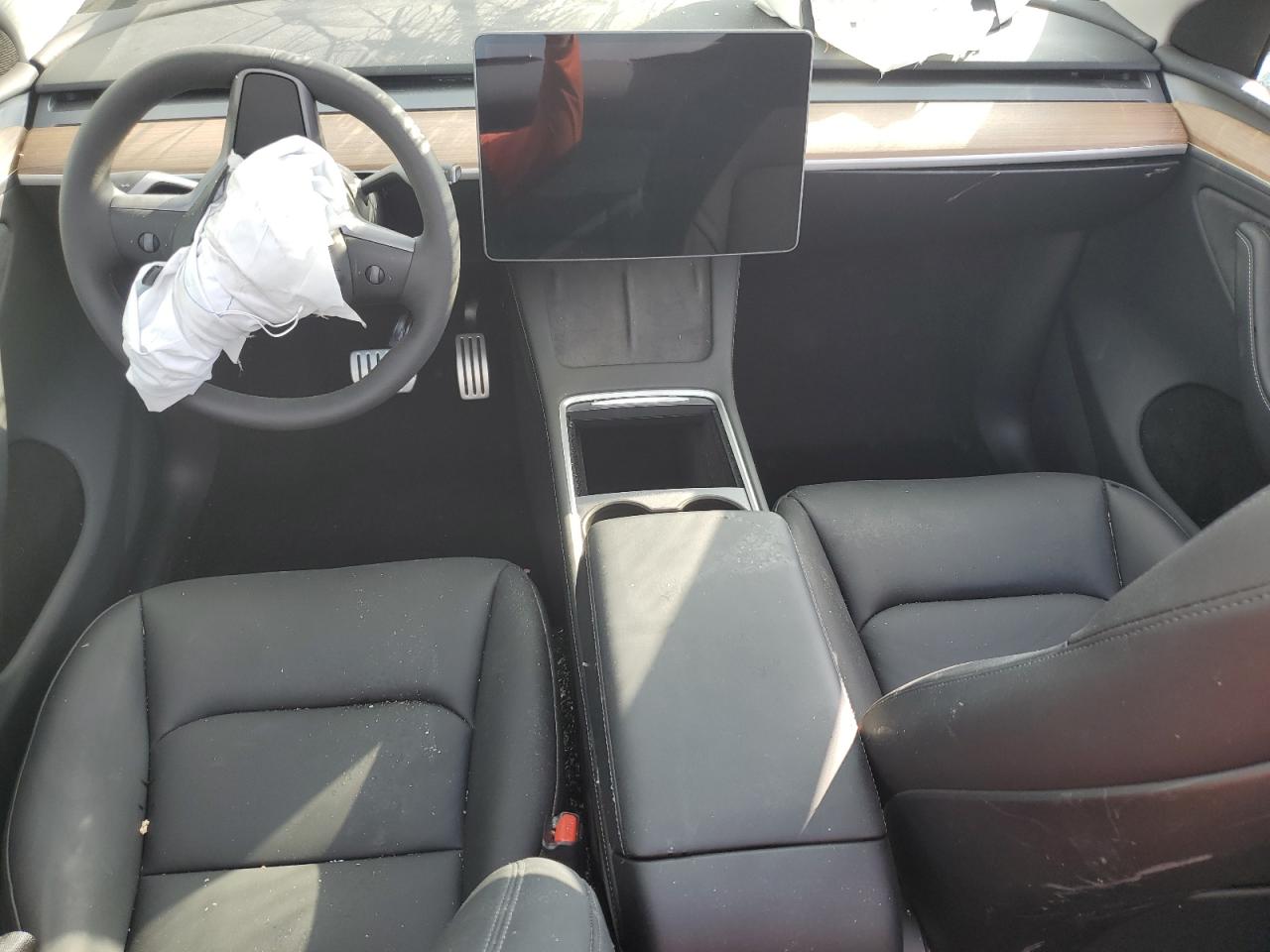 2024 Tesla Model Y VIN: 7SAYGDEF4RA318253 Lot: 93200265