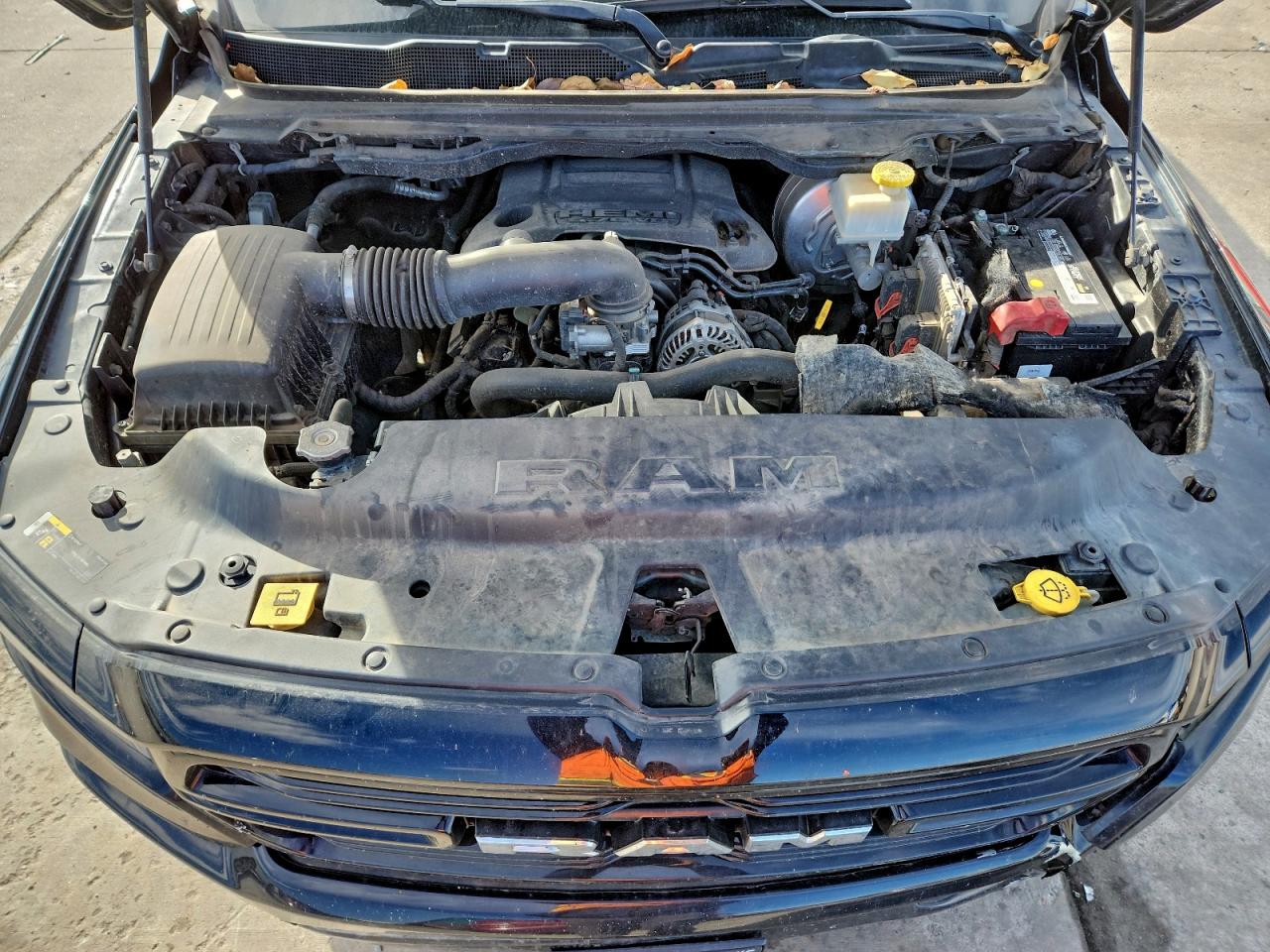 2019 Ram 1500 Laramie VIN: 1C6SRFJT8KN814369 Lot: 93871045