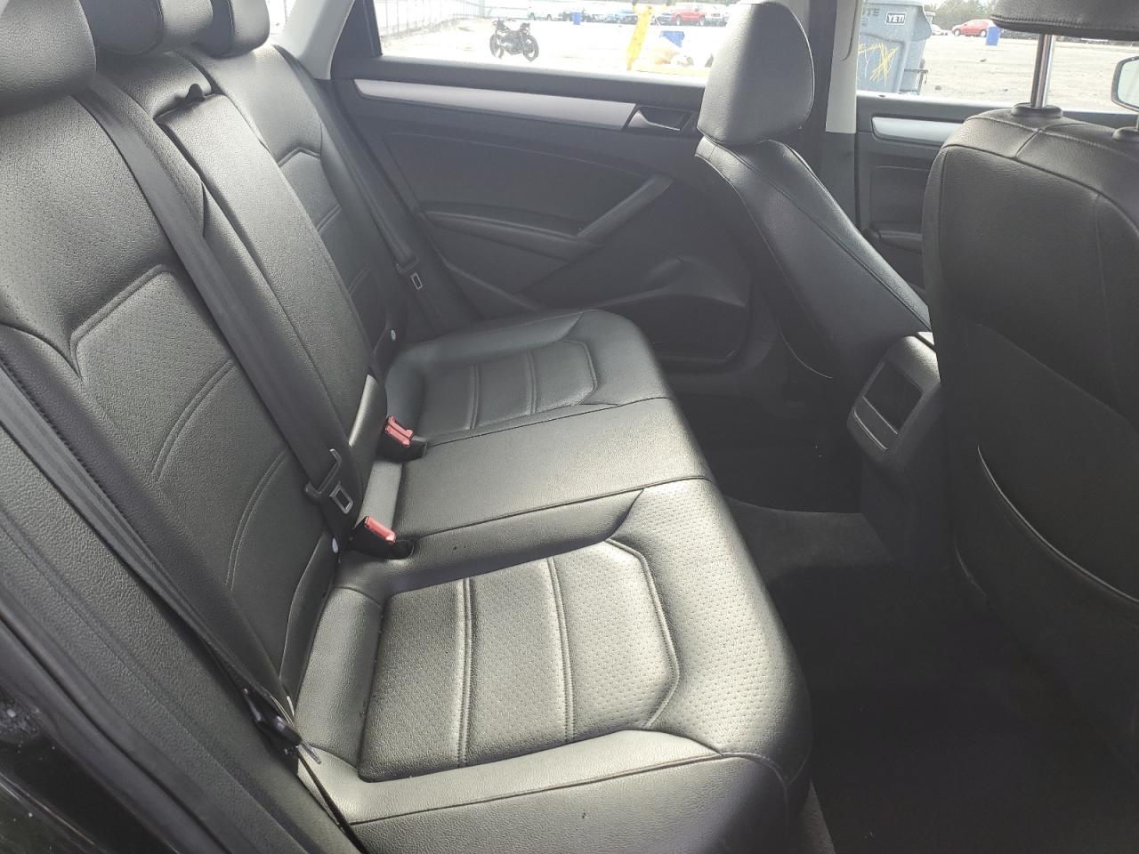 2012 Volkswagen Passat Se VIN: 1VWBP7A34CC077184 Lot: 93979595