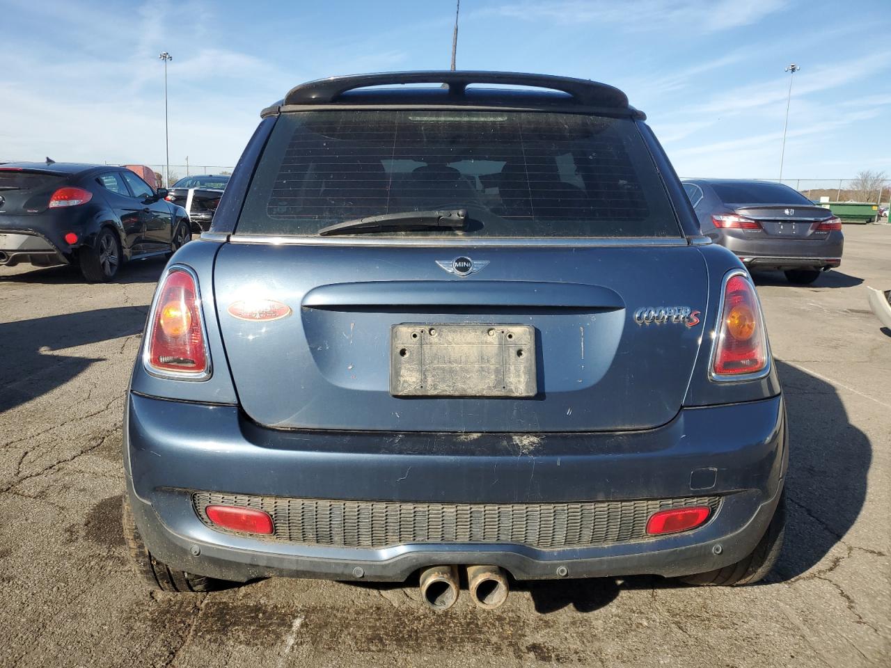 2010 Mini Cooper S VIN: WMWMF7C50ATX41343 Lot: 92353855