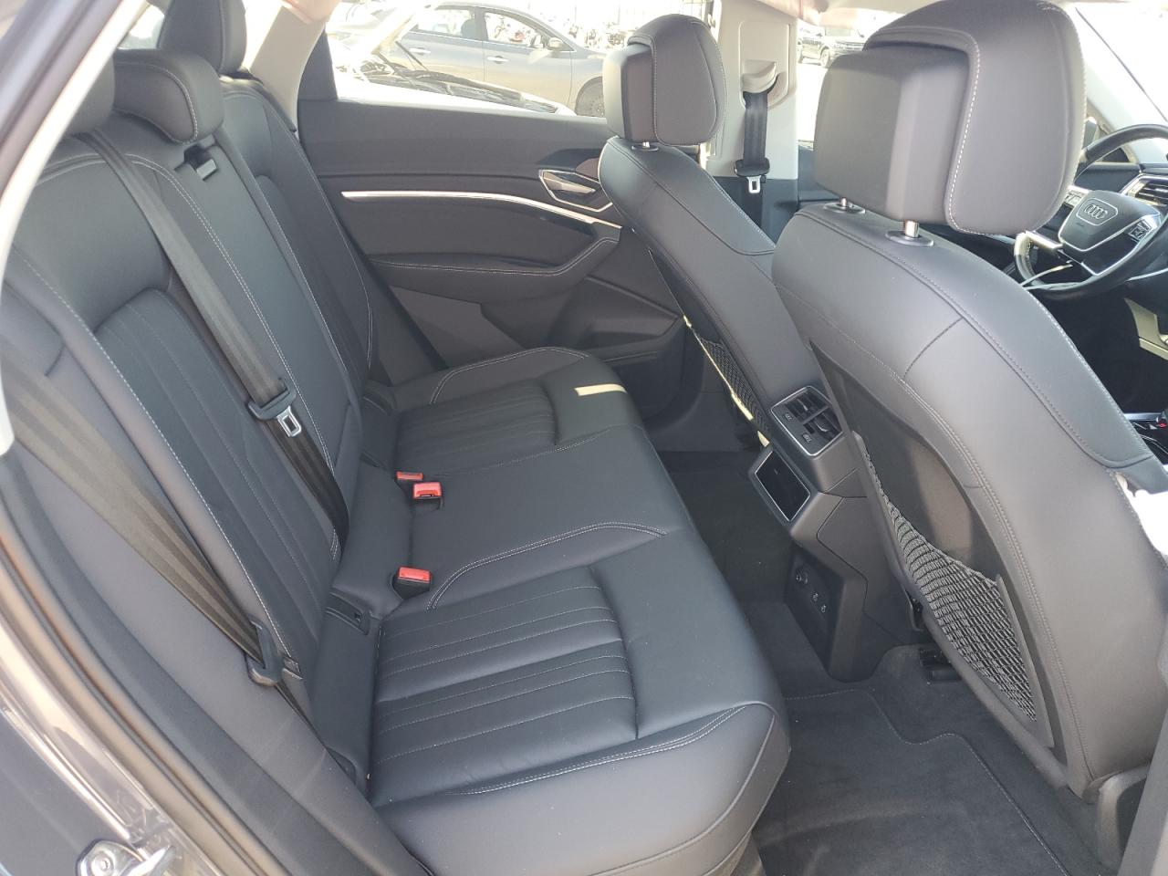 2024 Audi Q8 E-Tron Premium VIN: WA14AAGE9RB020832 Lot: 90915435