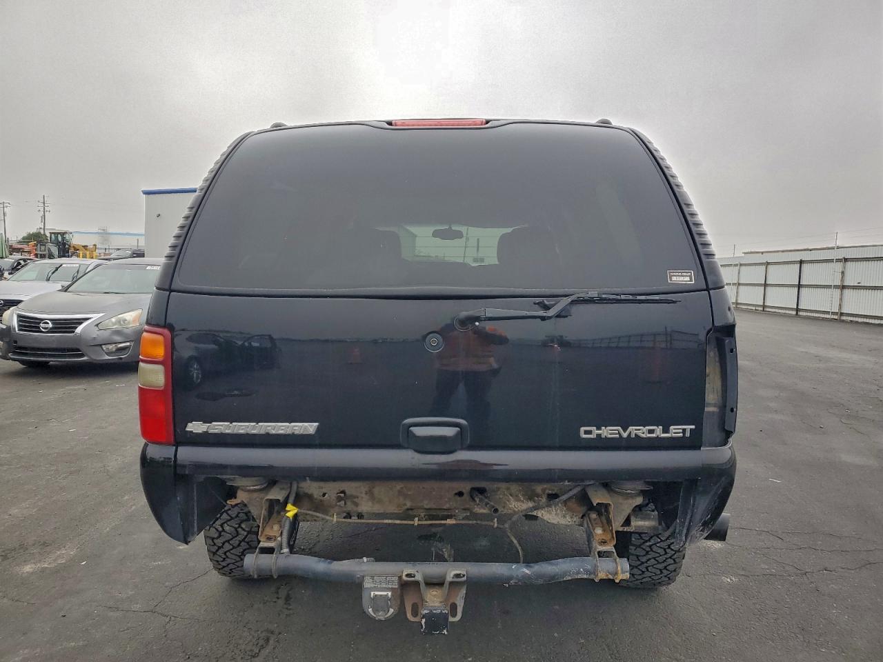 2003 Chevrolet Suburban K2500 VIN: 3GNGK26U43G247026 Lot: 94169045