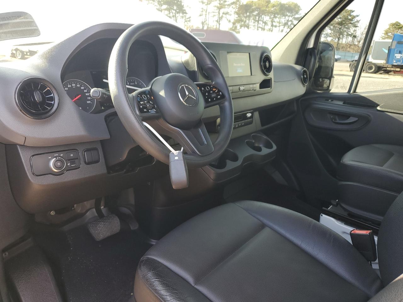 2021 Mercedes-Benz Sprinter 2500 VIN: W1Y4EBHY8MT068183 Lot: 92831155