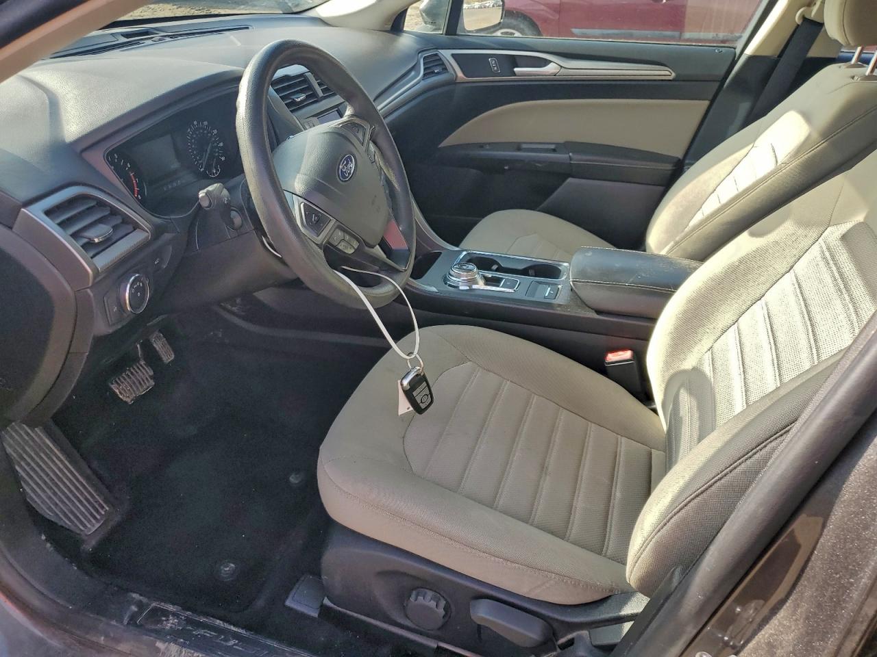 2020 Ford Fusion S VIN: 3FA6P0G79LR218506 Lot: 93905625