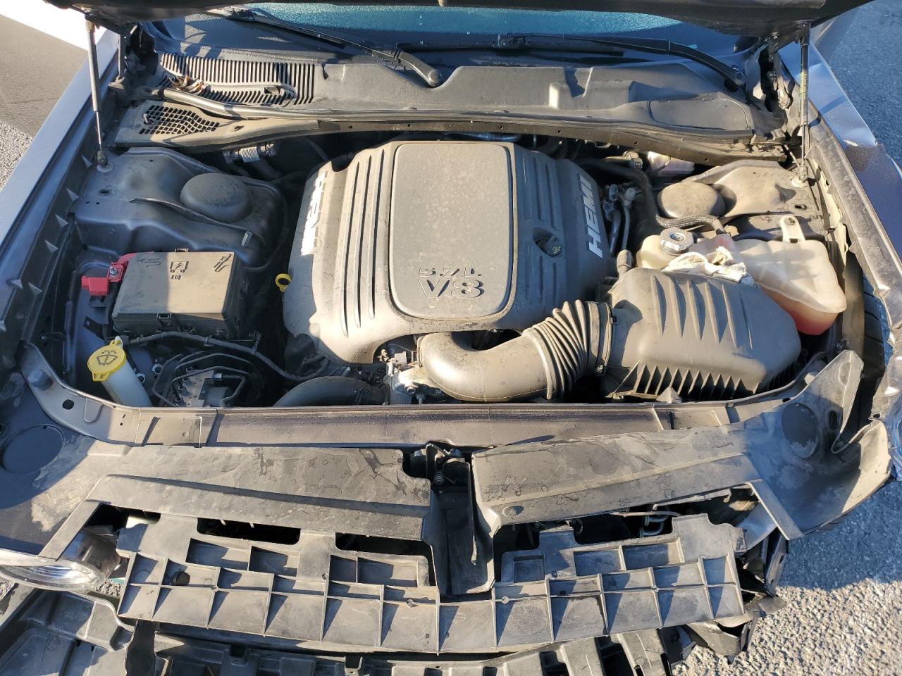 2019 Dodge Challenger R/T VIN: 2C3CDZBT6KH724243 Lot: 91449425