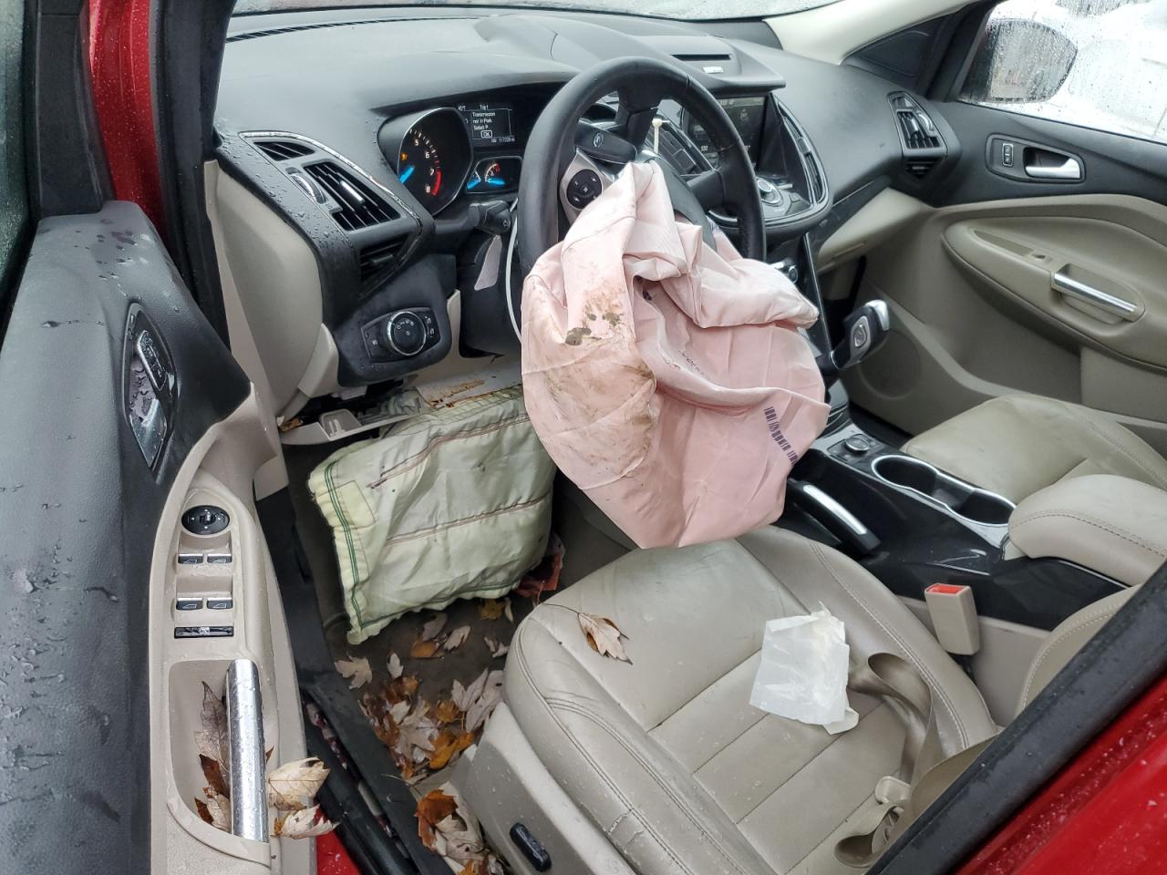 2014 Ford Escape Titanium VIN: 1FMCU9J98EUE49392 Lot: 93442625