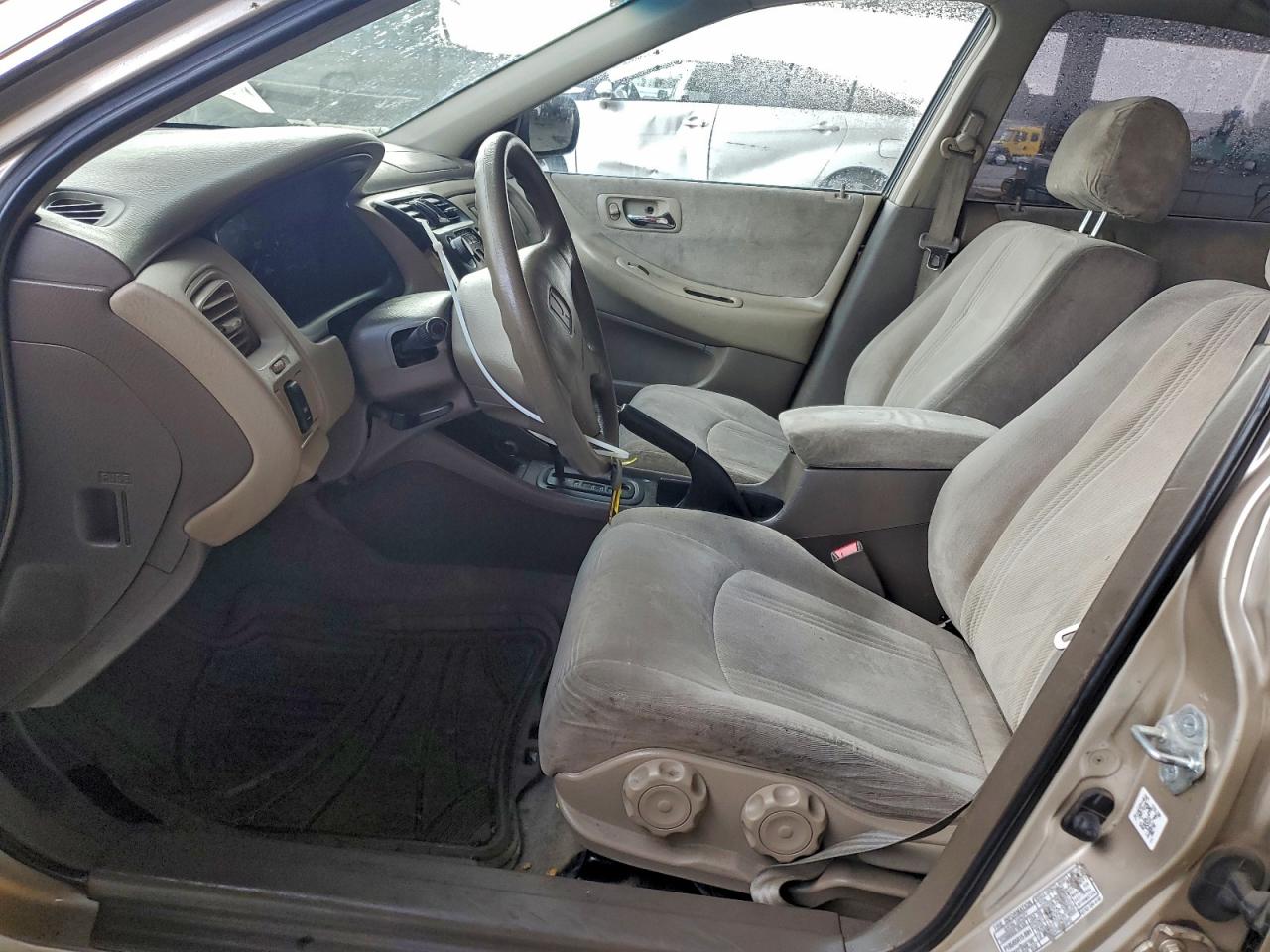 2000 Honda Accord Lx VIN: JHMCG6659YC037412 Lot: 94376805