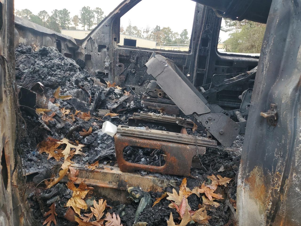 2015 Chevrolet Express G3500 Lt VIN: 1GAZG1FG8F1247341 Lot: 92640315