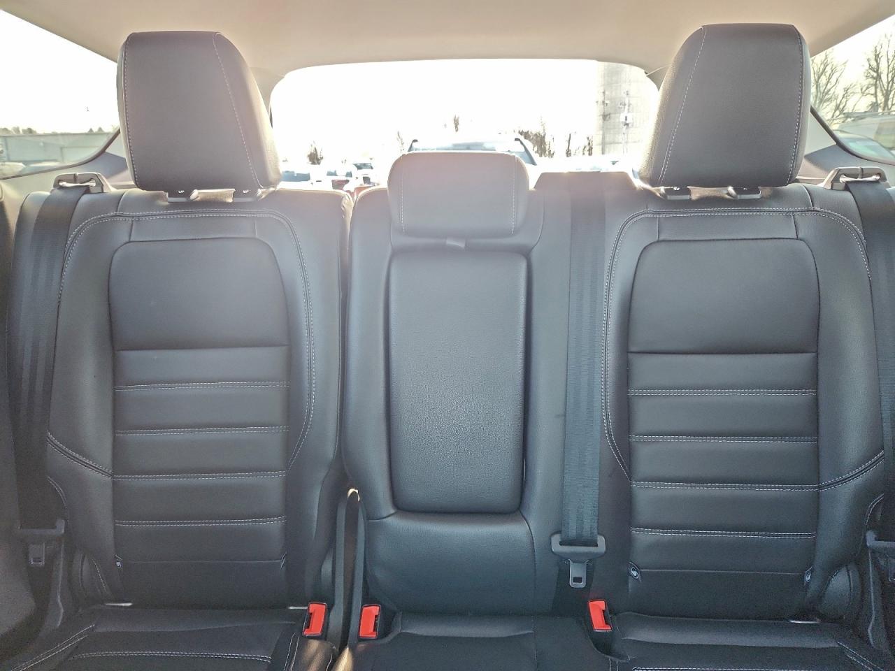 2018 Ford Escape Titanium VIN: 1FMCU9J91JUA29886 Lot: 93606525