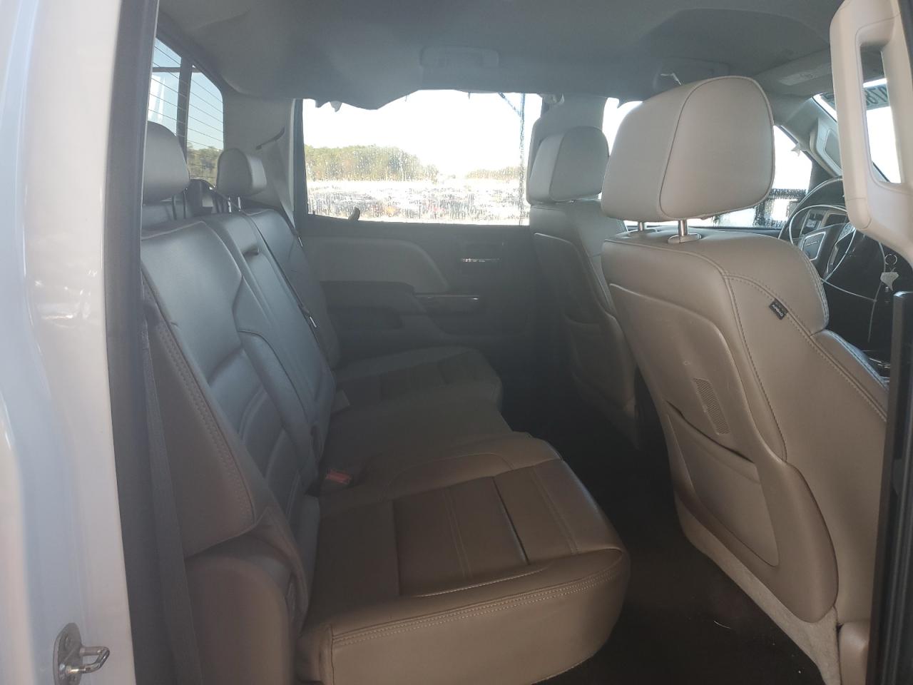 2015 GMC Sierra K2500 Denali VIN: 1GT120E80FF523277 Lot: 90078345