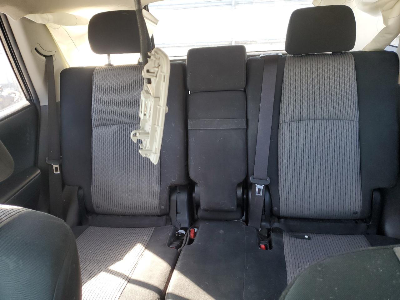 2021 Toyota 4Runner Sr5 VIN: JTEEU5JR1M5235631 Lot: 91306035