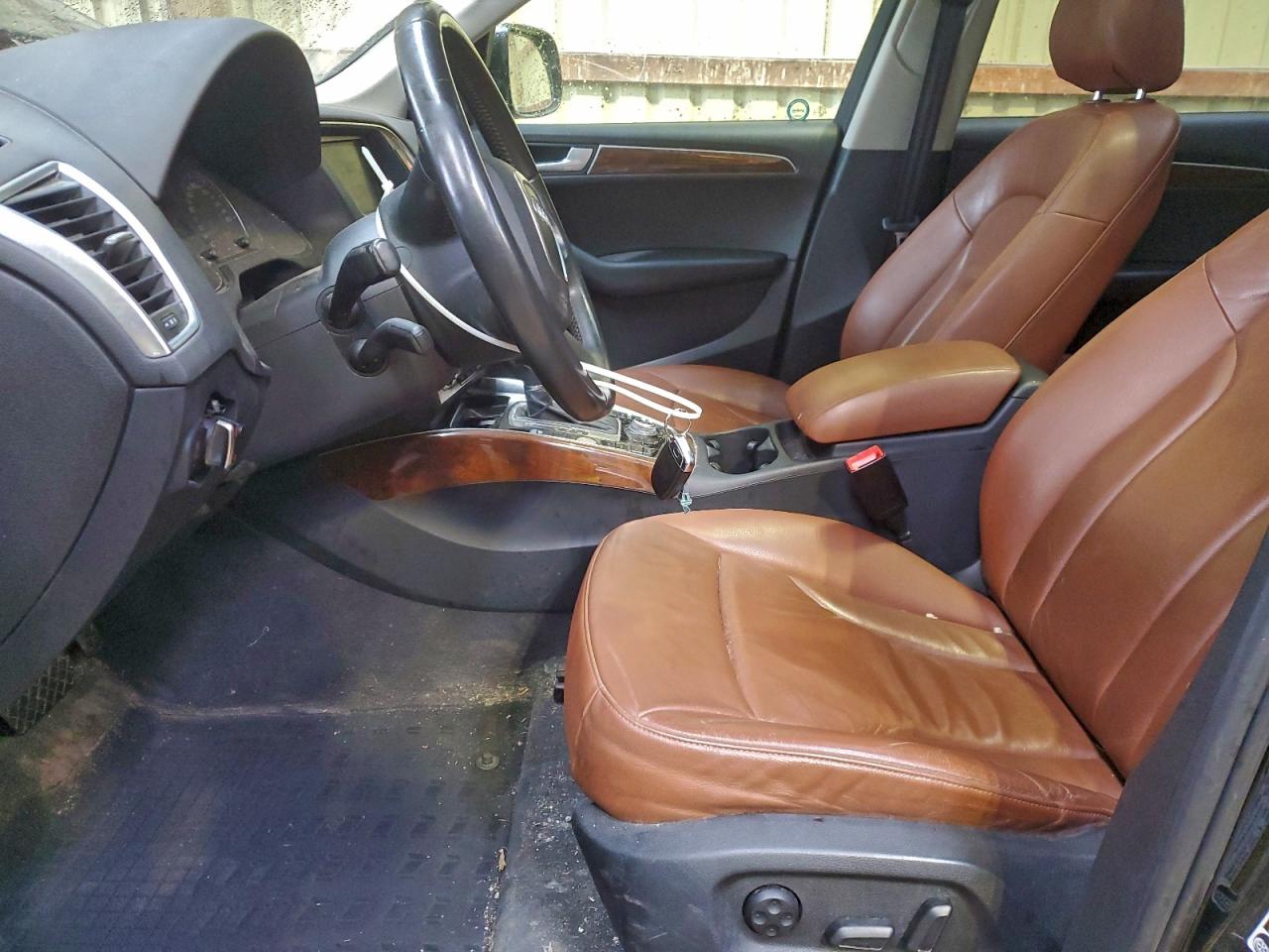 2010 Audi Q5 Premium Plus VIN: WA1LKCFP1AA087328 Lot: 93417485