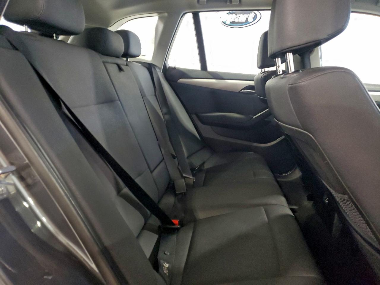 2015 BMW X1 xDrive28I VIN: WBAVL1C54FVY24618 Lot: 93901895