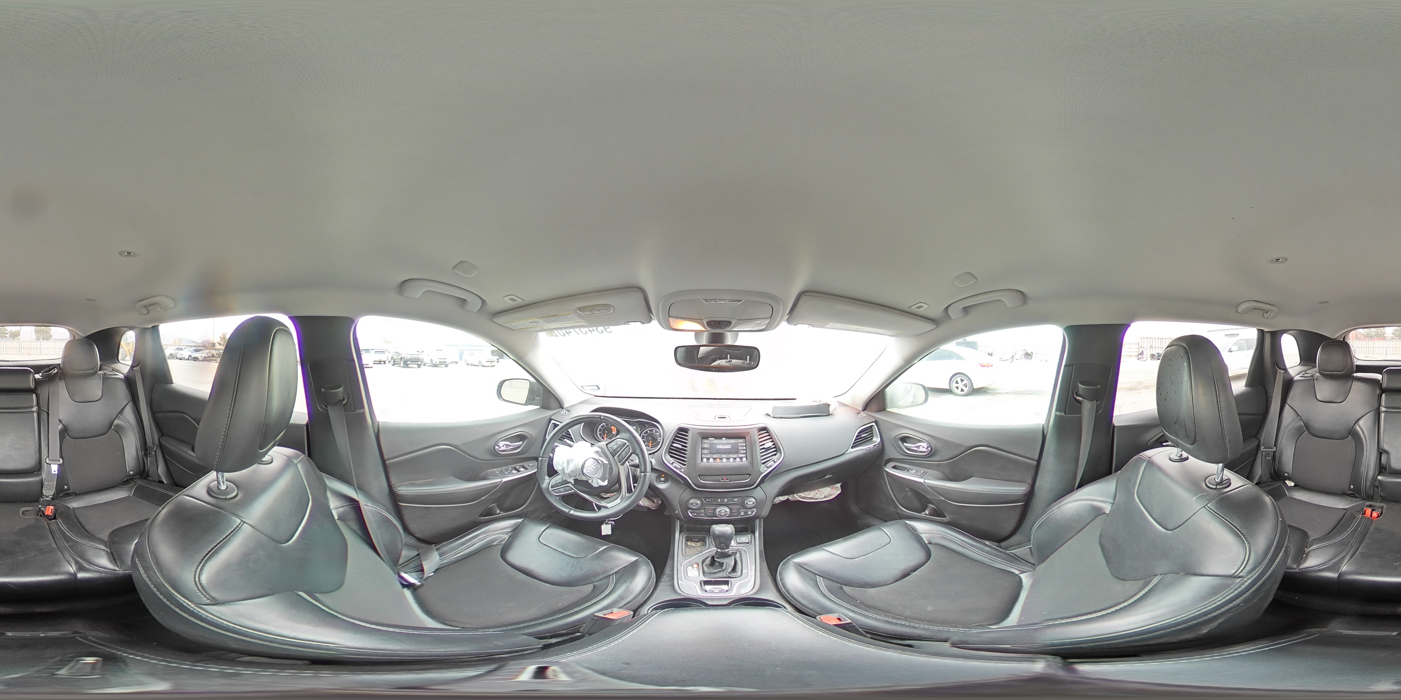 2019 Jeep Cherokee Latitude Plus VIN: 1C4PJLLN8KD119477 Lot: 93457405