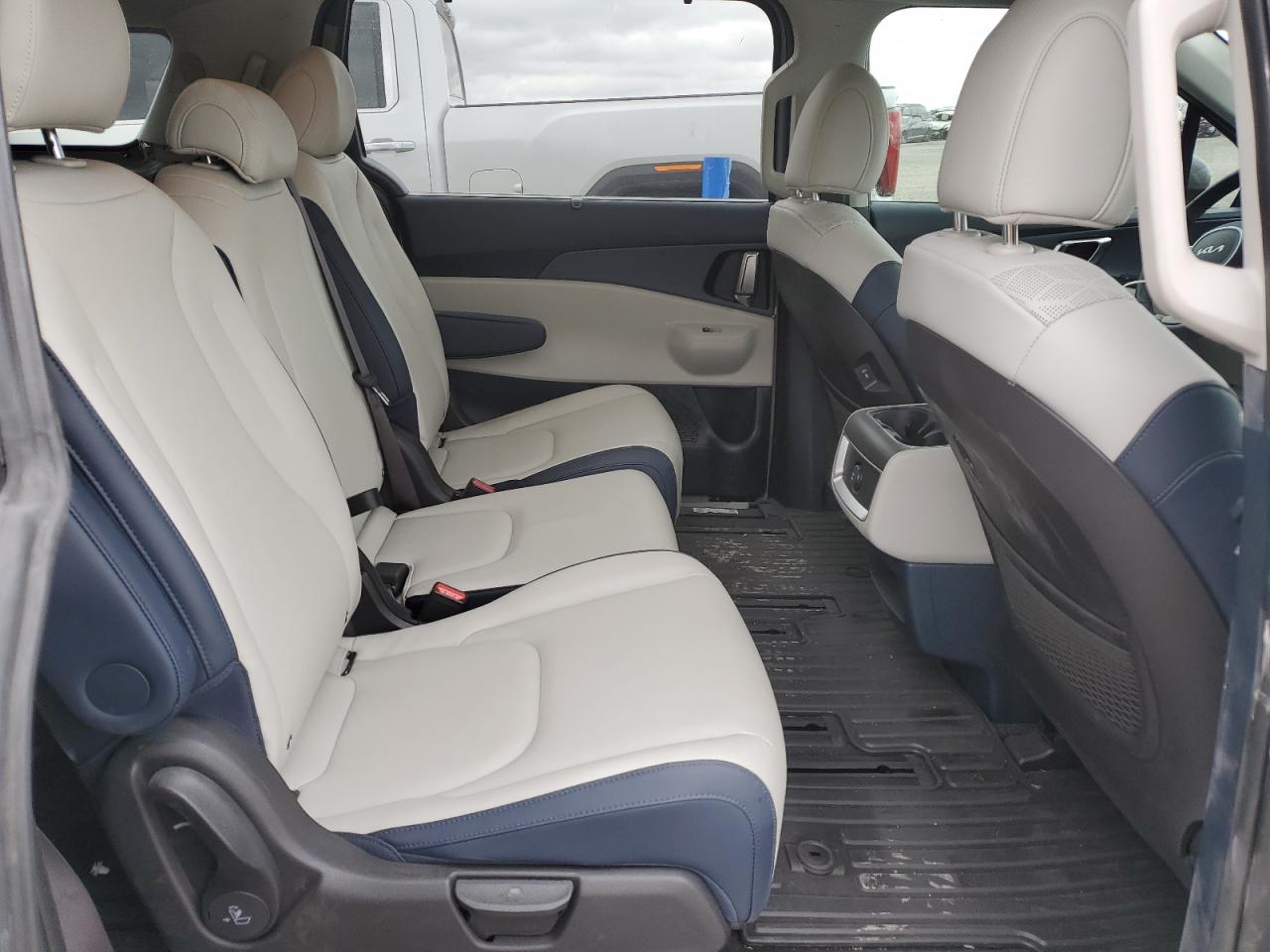 2026 Kia Carnival Ex VIN: KNDNC5KA0T6090073 Lot: 91844345