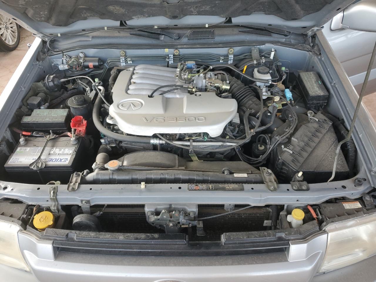 2001 Infiniti Qx4 VIN: JNRDR07Y31W102555 Lot: 90851425