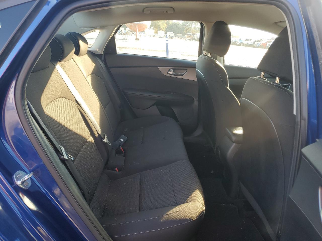 2020 Kia Forte Fe VIN: 3KPF24AD8LE141651 Lot: 90831595