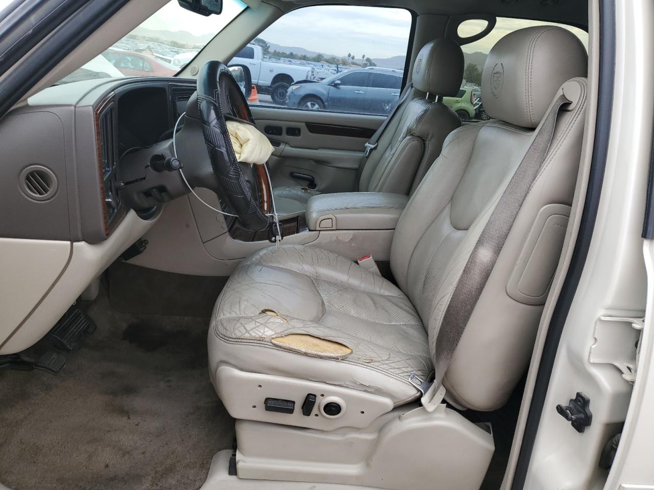 2003 Cadillac Escalade Luxury VIN: 1GYEK63N63R190407 Lot: 92420885