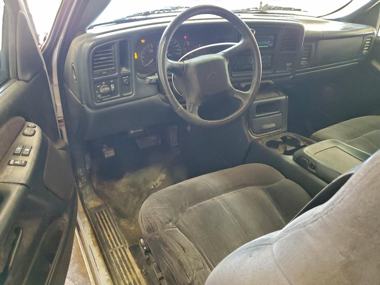 2001 Chevrolet Silverado C1500 VIN: 2GCEC19VX11356480 Lot: 93951605