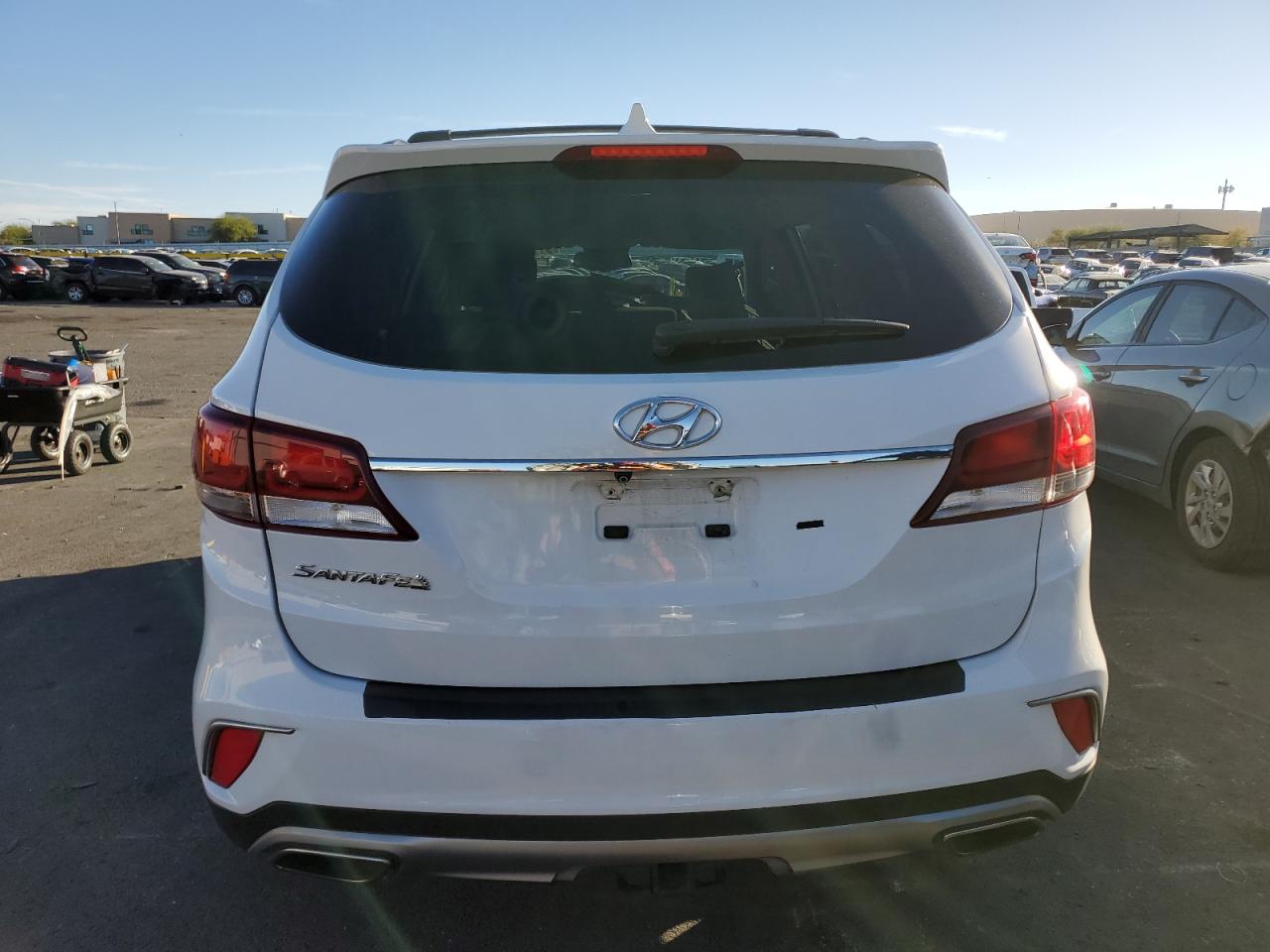 2018 Hyundai Santa Fe Se VIN: KM8SM4HF8JU258284 Lot: 91121755
