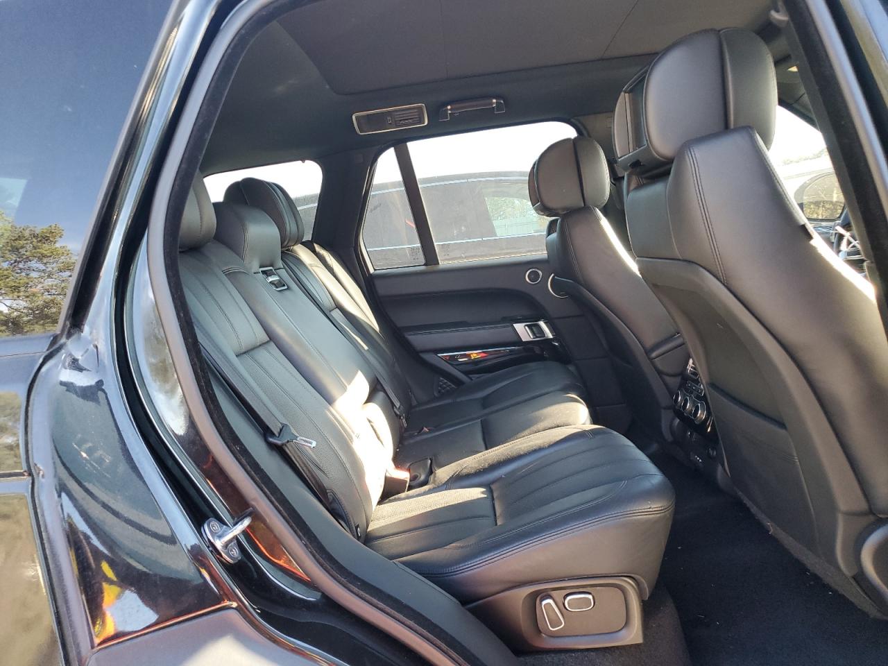 2014 Land Rover Range Rover Supercharged VIN: SALGS2TF8EA157032 Lot: 91779375