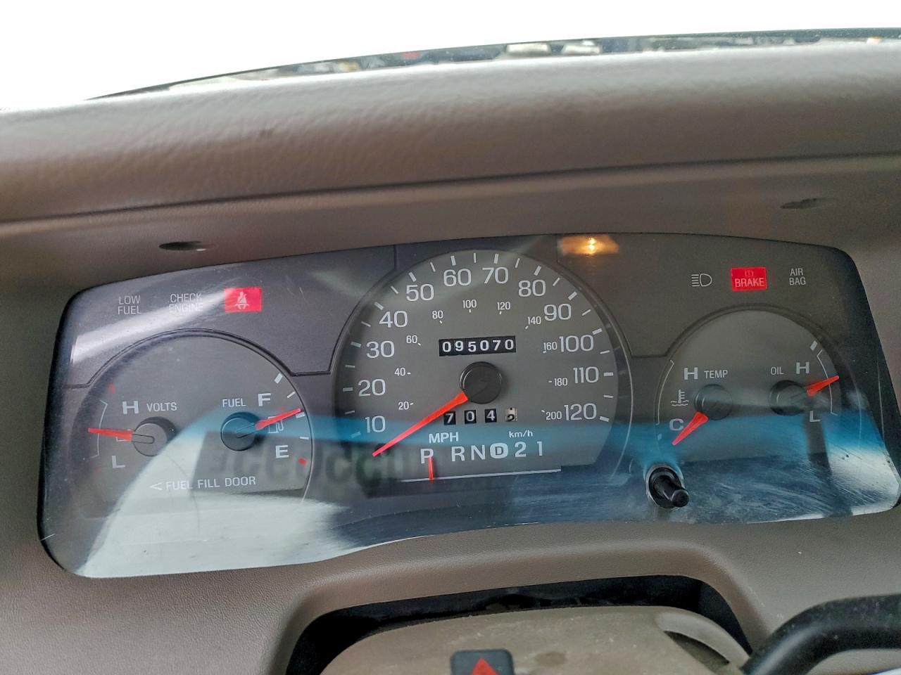 1998 Mercury Grand Marquis Gs VIN: 2MEFM74WXWX656463 Lot: 94055695