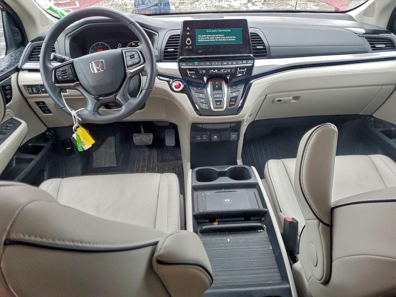 2025 Honda Odyssey Touring VIN: 5FNRL6H88SB013482 Lot: 94121475