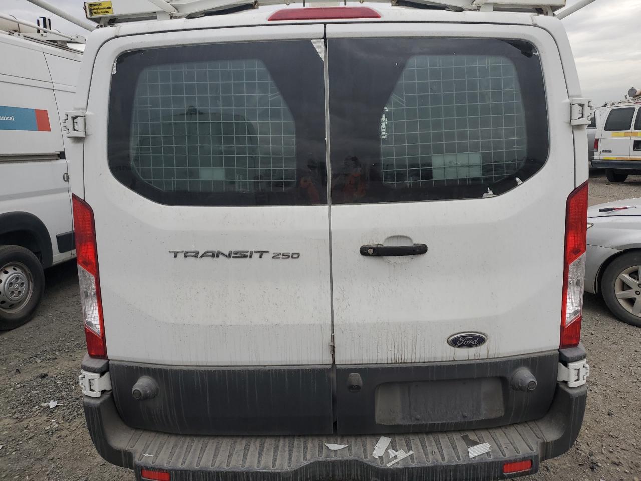 2018 Ford Transit T-250 VIN: 1FTYR2ZMXJKA56821 Lot: 84242175