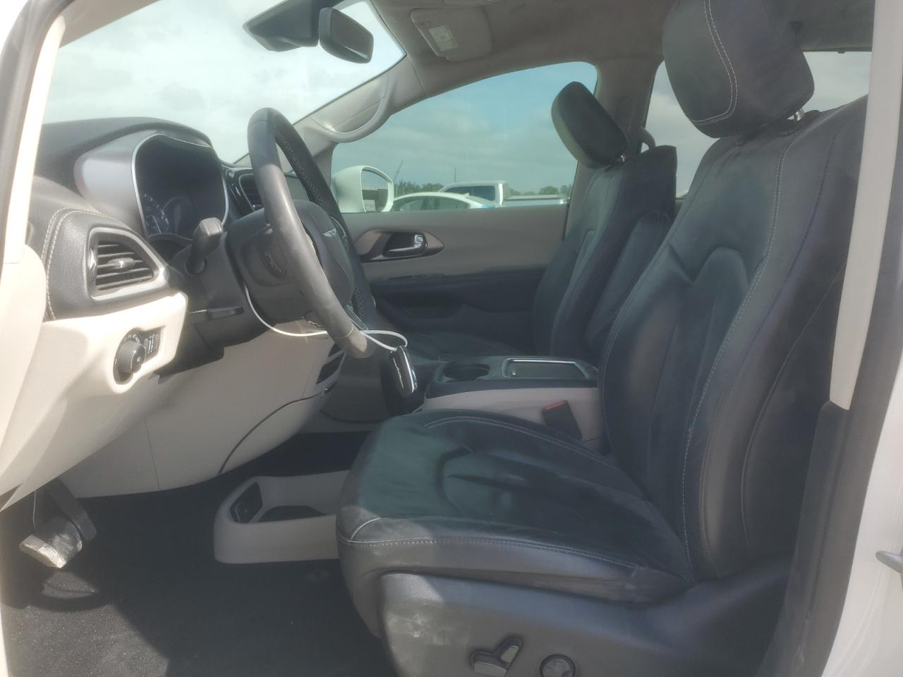 2022 Chrysler Pacifica Touring L VIN: 2C4RC1BG4NR145697 Lot: 91916335