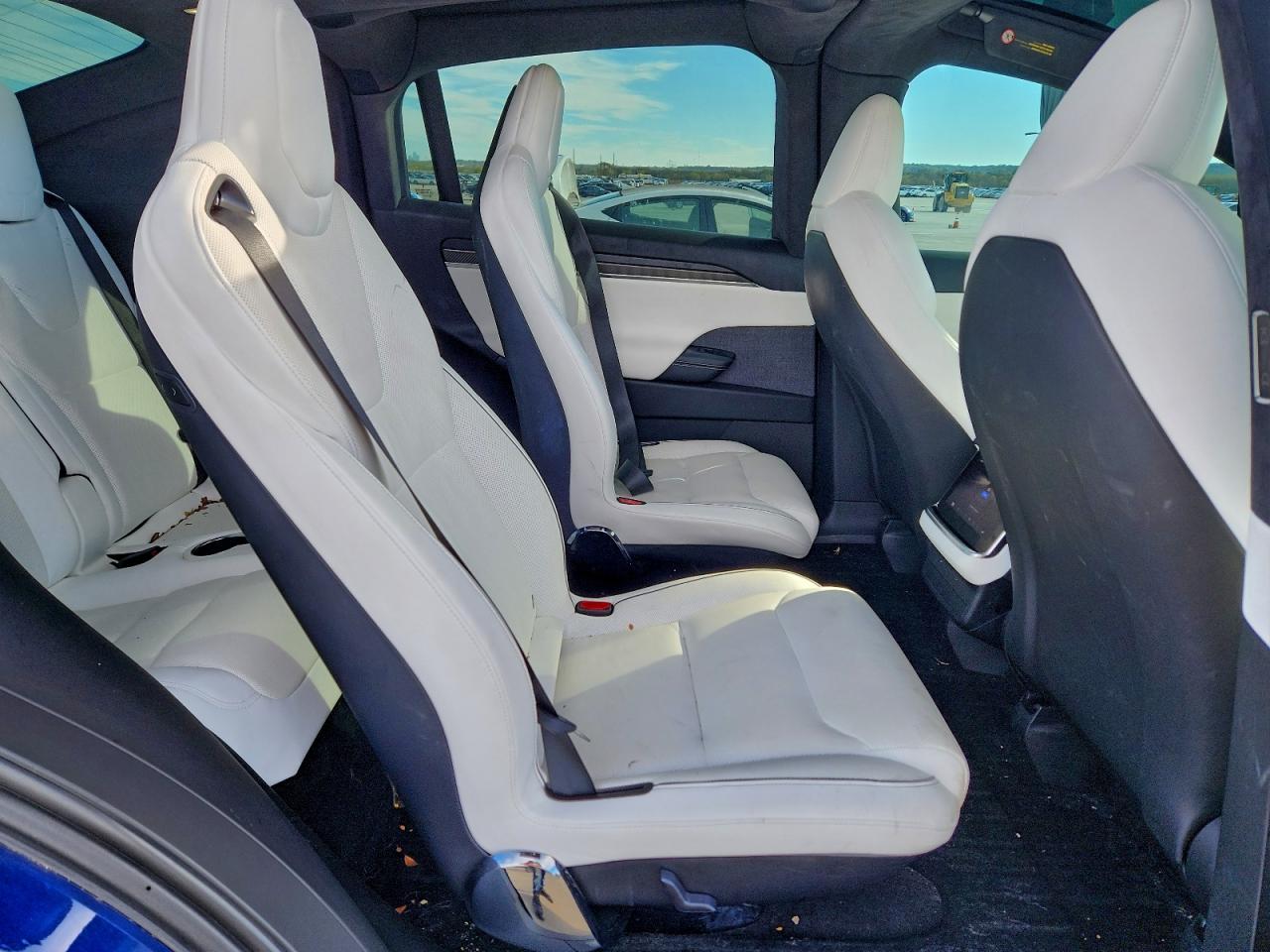 2022 Tesla Model X VIN: 7SAXCBE65NF333692 Lot: 93320185