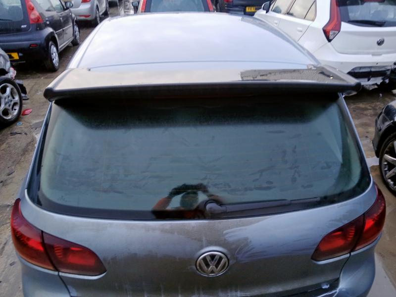 2009 VOLKSWAGEN GOLF 1.6 S 3DR
