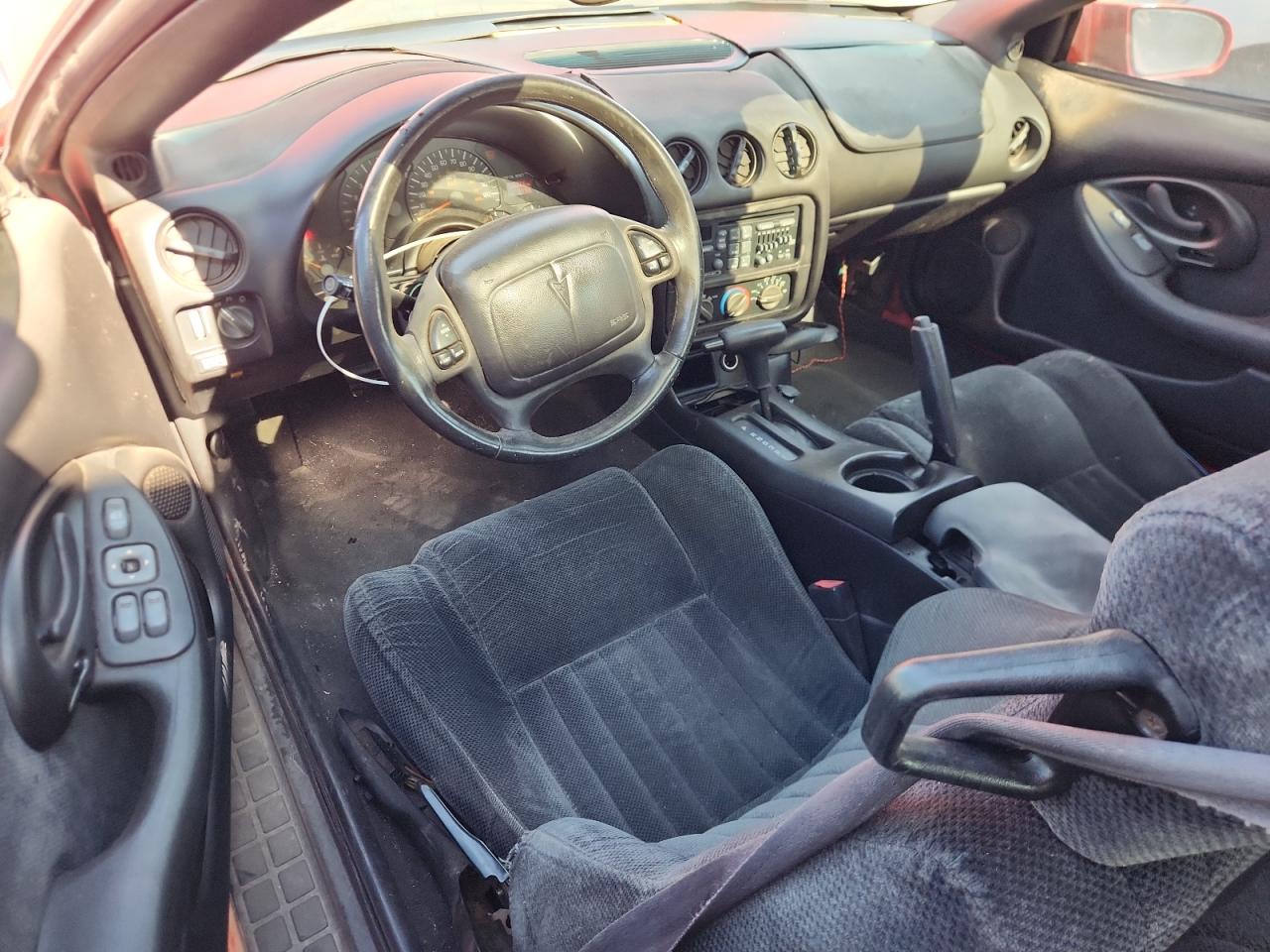 2002 Pontiac Firebird VIN: 2G2FS22K622101211 Lot: 92656285