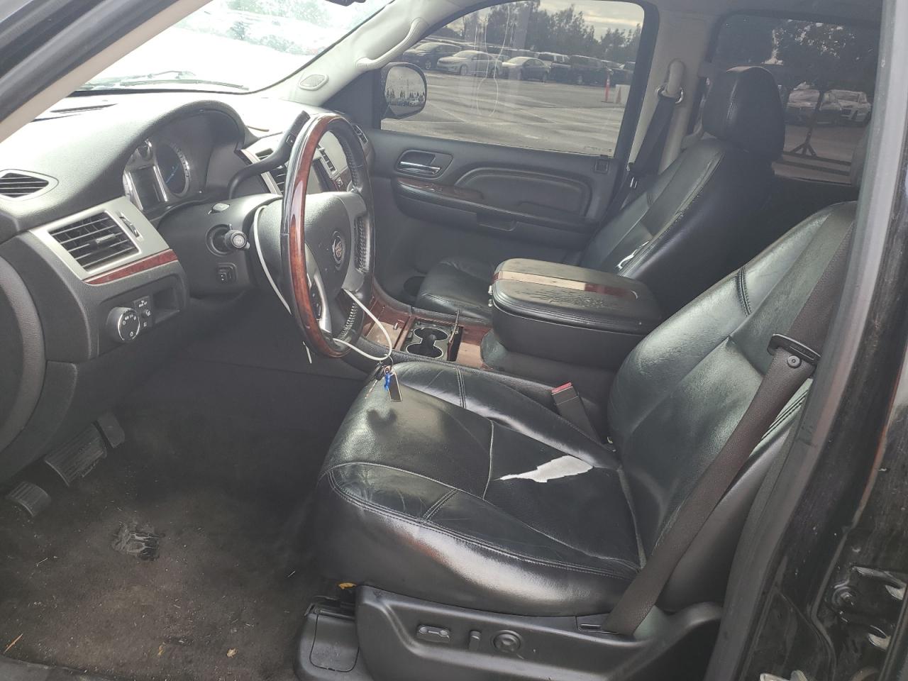 2009 Cadillac Escalade Sport VIN: 1GYFC53209R123456 Lot: 93153155