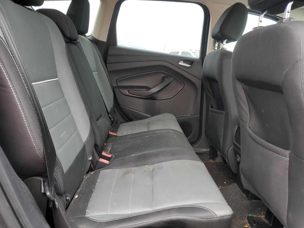 2015 Ford Escape Se VIN: 1FMCU0G70FUB92621 Lot: 93319975