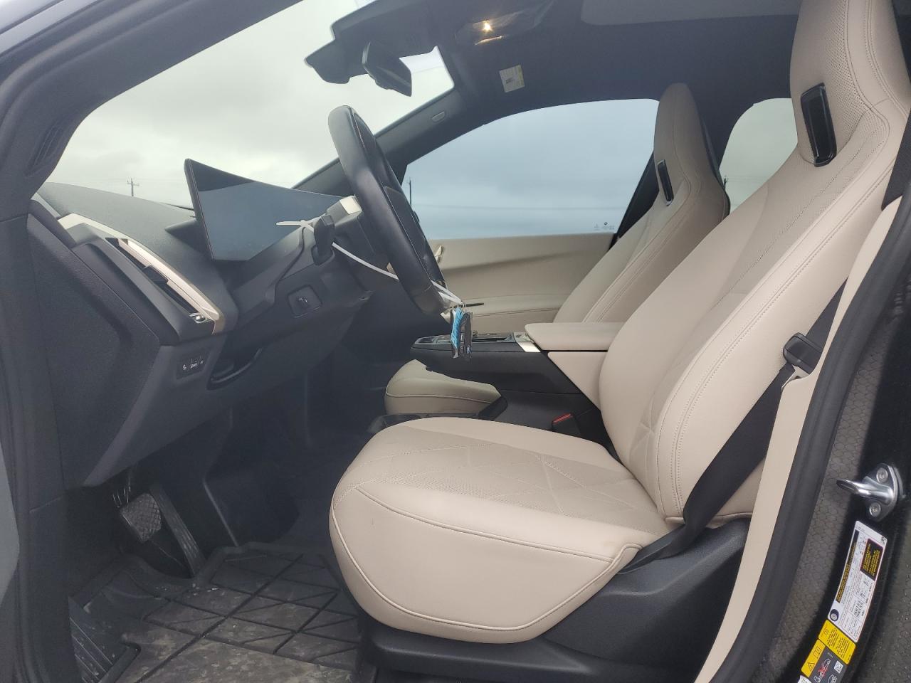 2023 BMW Ix xDrive50 VIN: WB523CF02PCM07590 Lot: 92500425