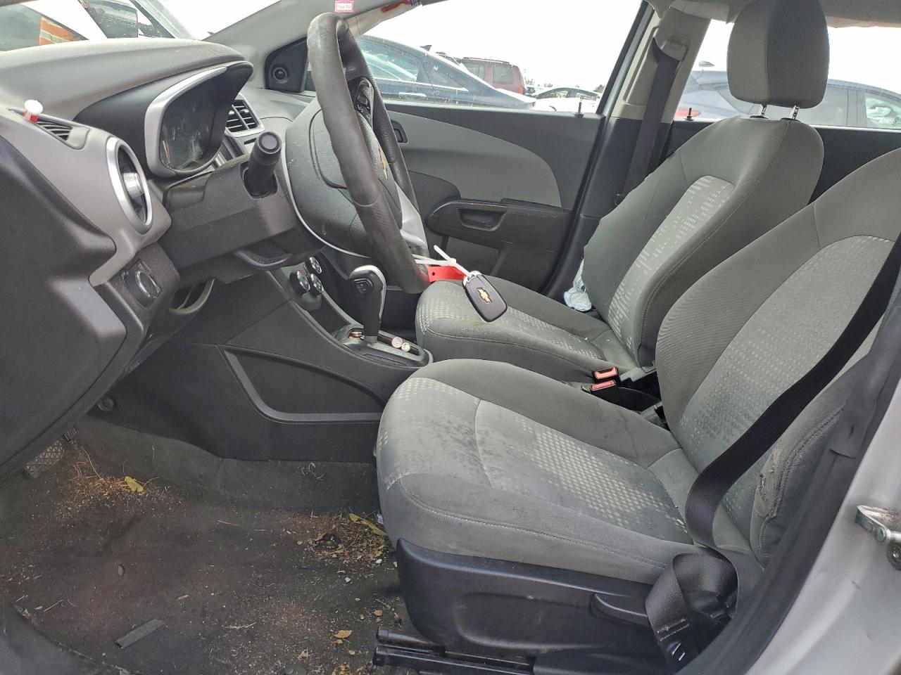 2020 Chevrolet Sonic VIN: 1G1JG6SB9L4128633 Lot: 93838715