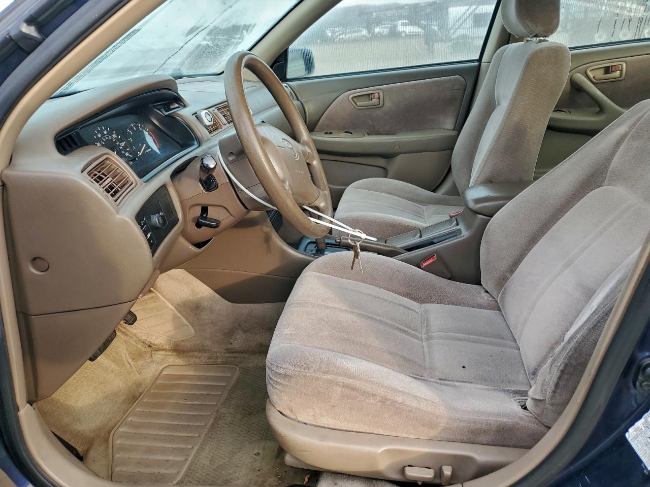 1999 Toyota Camry Le VIN: JT2BF22K3X0184628 Lot: 94441115