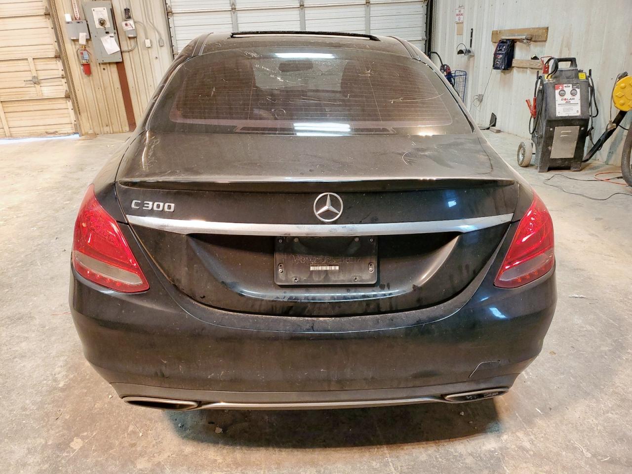 2017 Mercedes-Benz C 300 VIN: 55SWF4JB0HU223943 Lot: 91592915