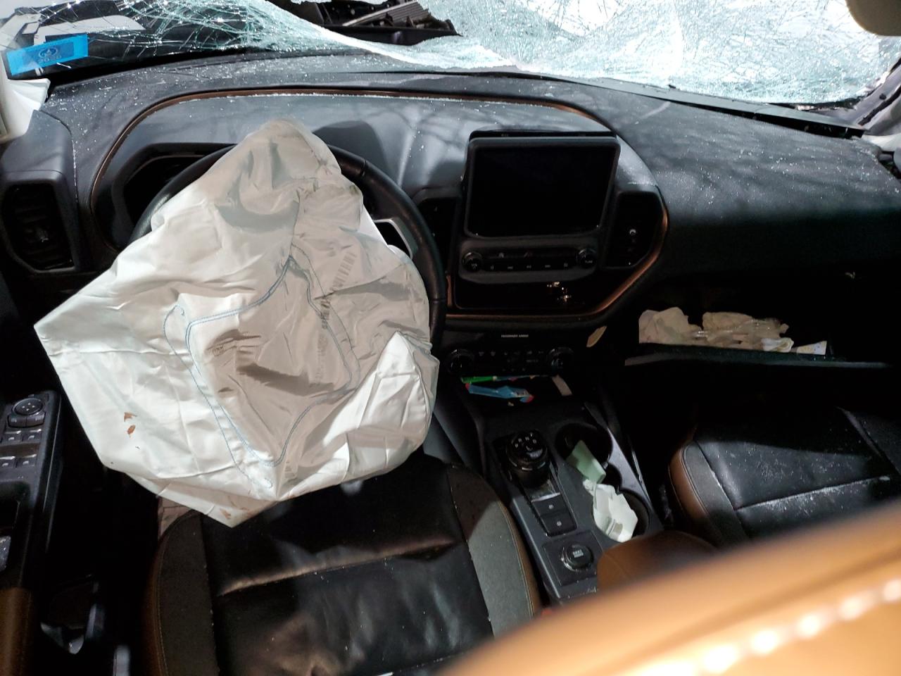 2022 Ford Bronco Sport Outer Banks VIN: 3FMCR9C69NRD76786 Lot: 93323455