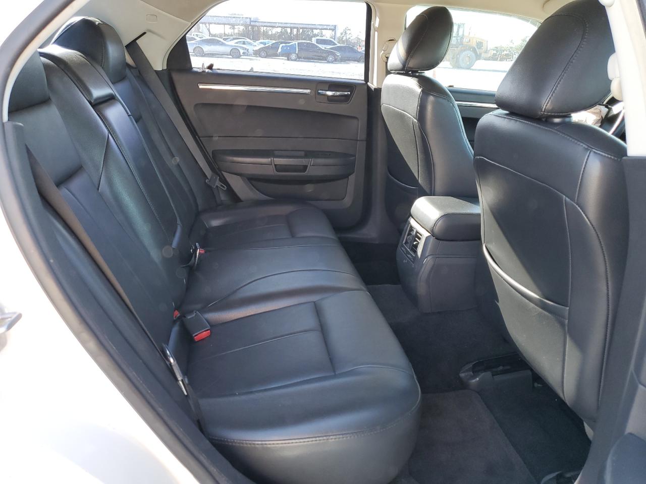 2010 Chrysler 300 Touring VIN: 2C3CA5CVXAH167899 Lot: 93028035