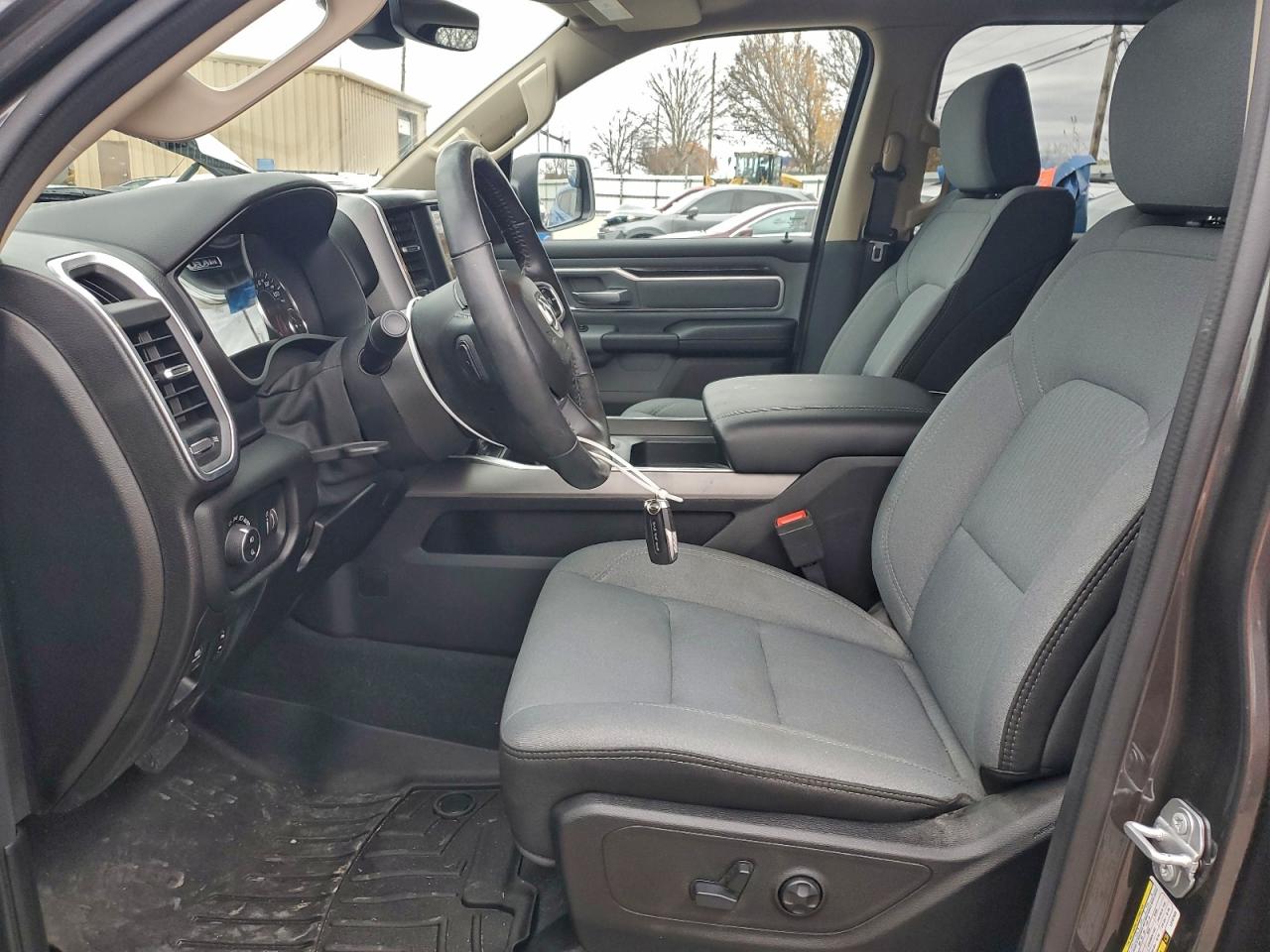 2020 Ram 1500 Big Horn/Lone Star VIN: 1C6SRFFT4LN167933 Lot: 94599705