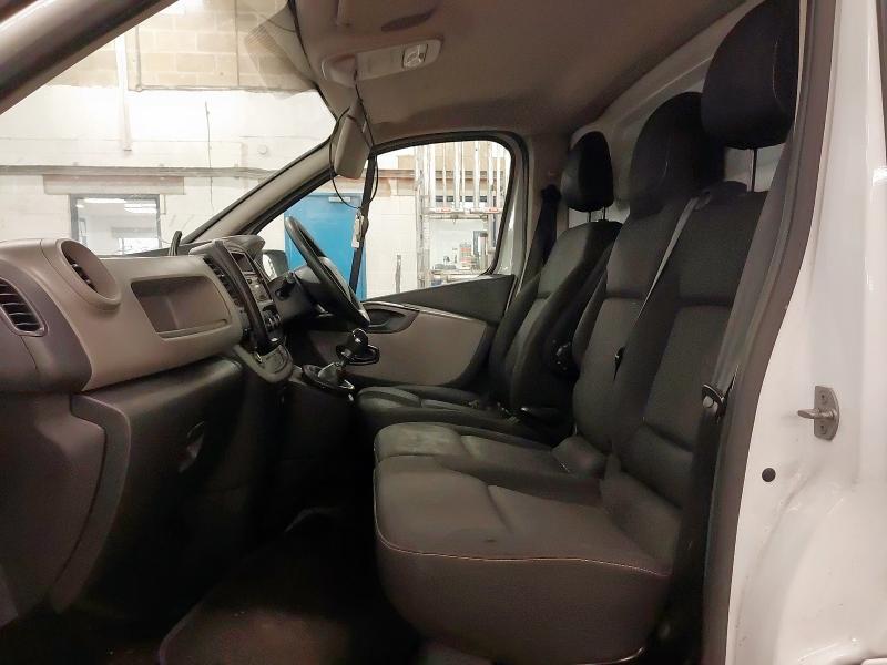 2017 RENAULT TRAFIC LL29 ENERGY DCI 125 BUSINESS+ VAN