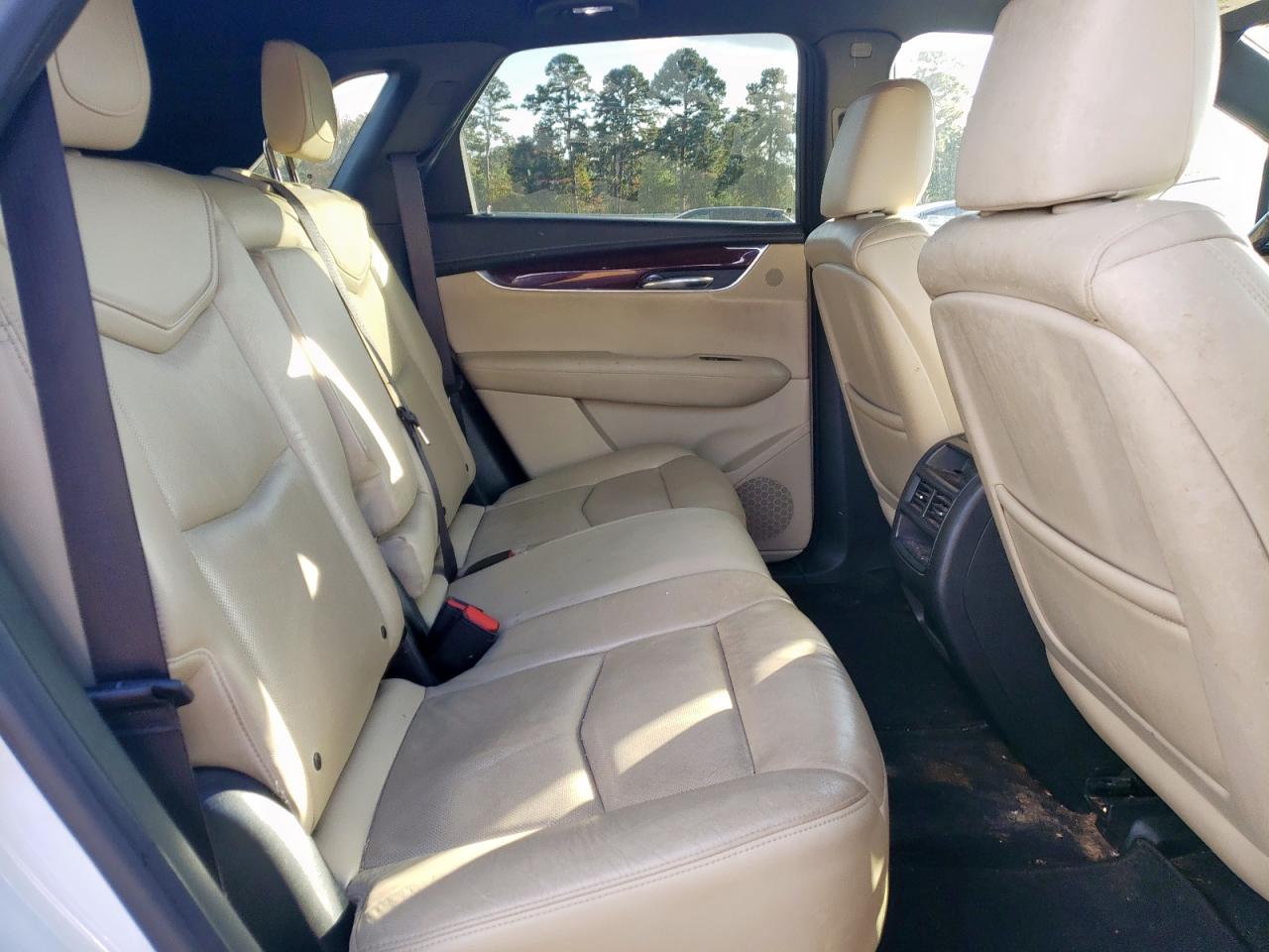 2017 Cadillac Xt5 Premium Luxury VIN: 1GYKNCRS3HZ195903 Lot: 92824145