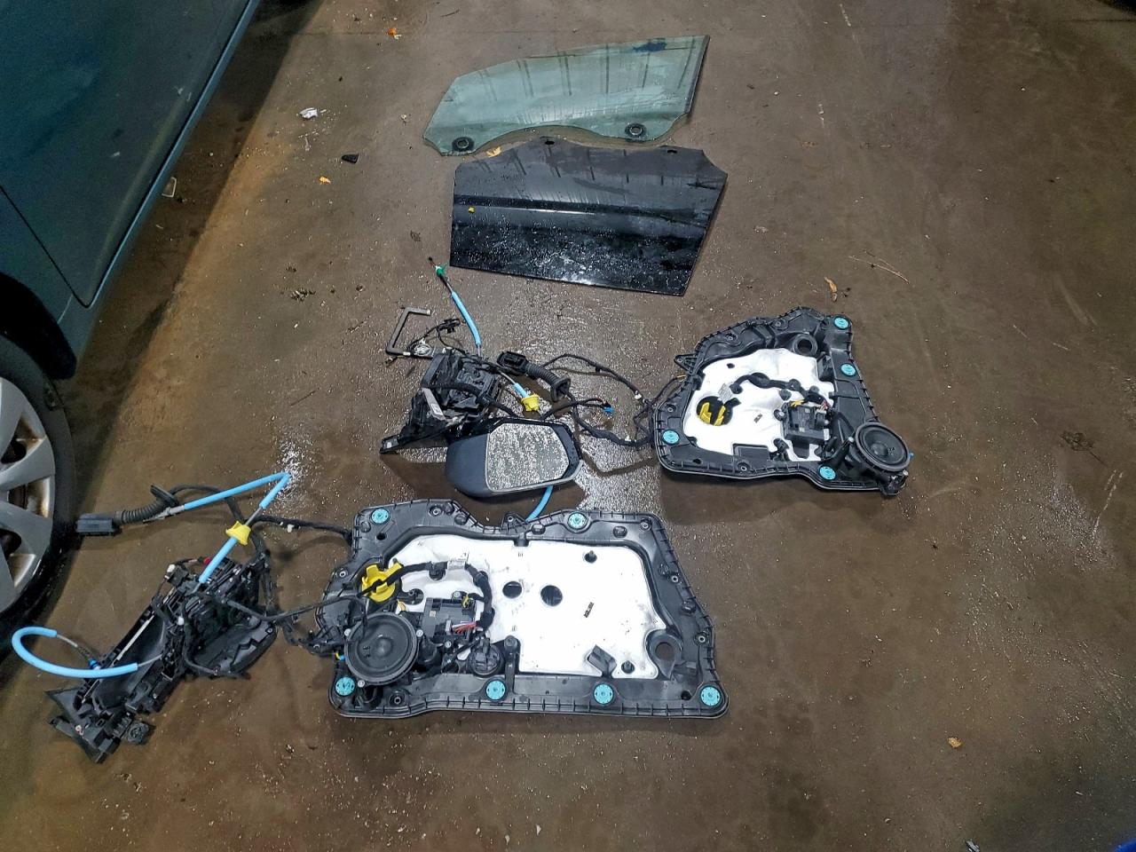 2025 BMW Ix xDrive50 VIN: WB523CF00SCU09783 Lot: 94507785